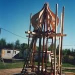 Август 2001 года. Купол и барабан  в лесах  