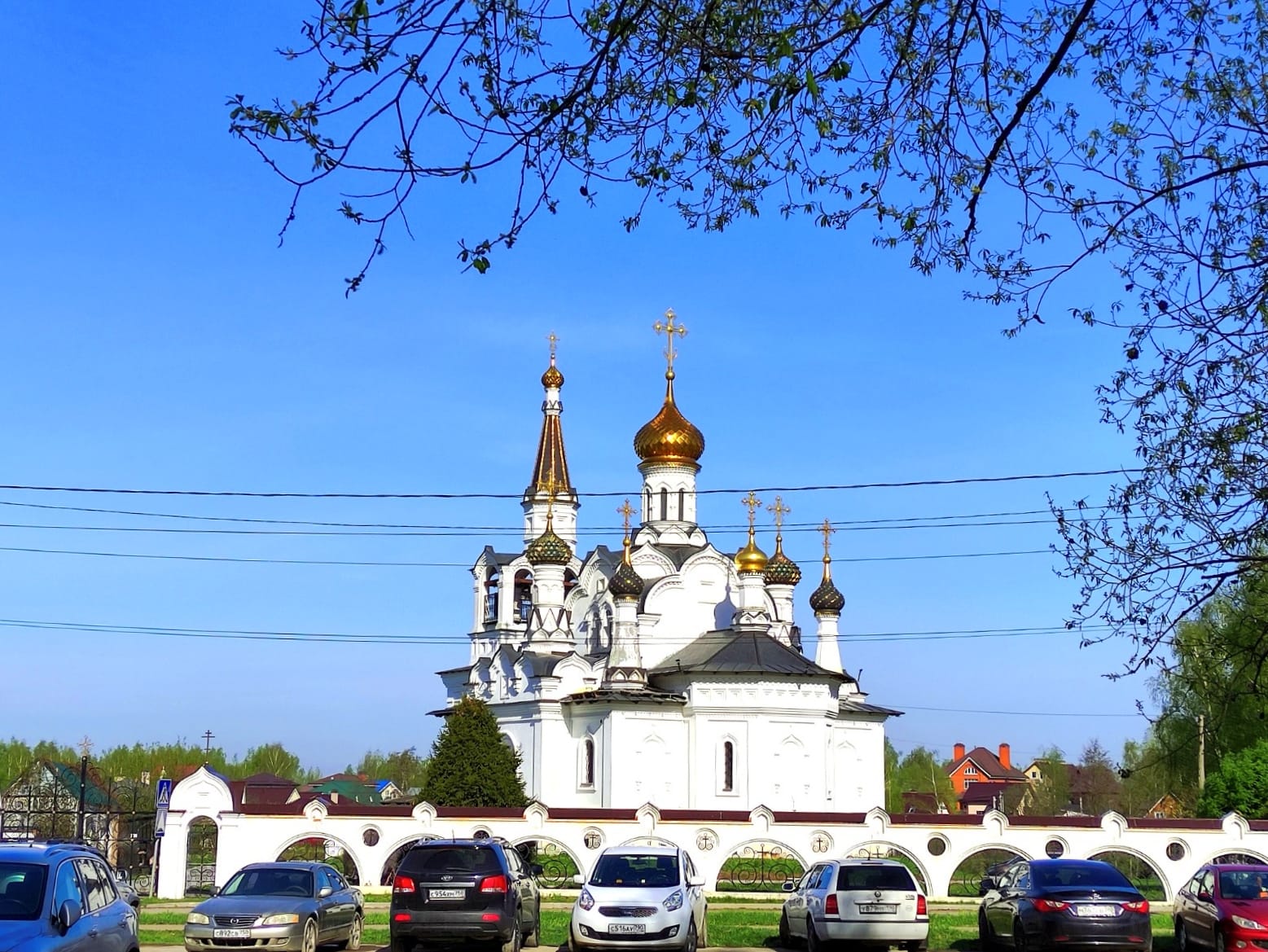 Расписание Богослужений | Храм Всех святых в земле Российской просиявших